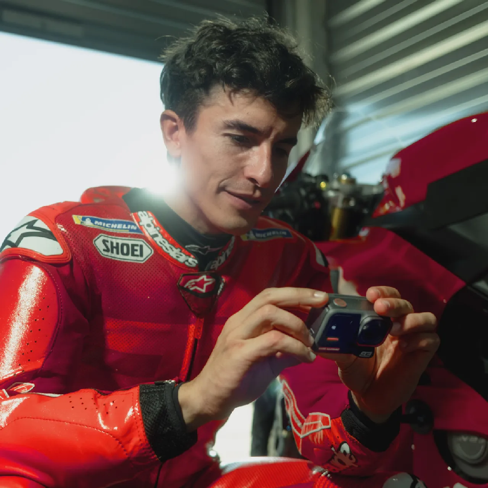 Insta360 Ace Pro 2 Edición Marc Márquez Motorcycle Bundle MM93 - Imagen 9